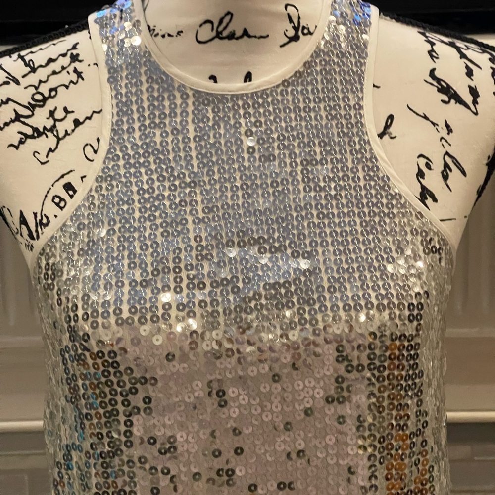 Beautiful sequins dress sleeveless